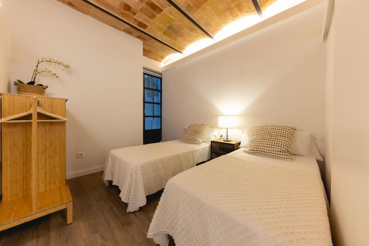Bravissimo Cort Reial Entresol B Apartman Girona Kültér fotó